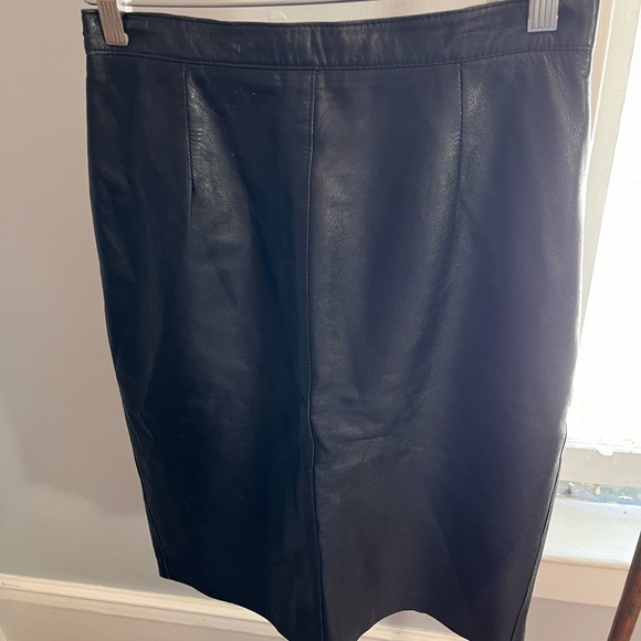 Vintage Leather Mid-length Skirt - Picture 4 of 7